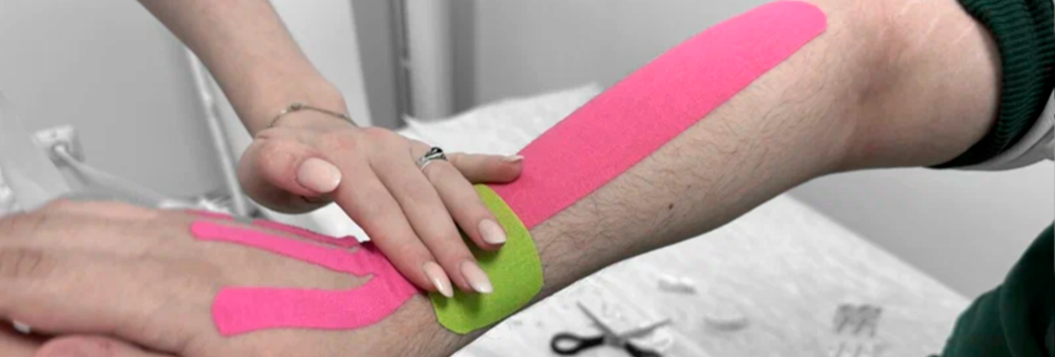 Кинезиотейпирование — спортивное тейпирование для восстановления и профилактики травм